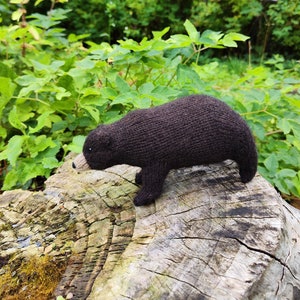 Knitted Black Bear Toy Realistic Knitted Animals Knitted Gifts for Wildlife Lovers Nature Inspired Gift image 2