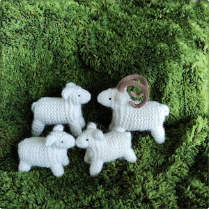 Knitted Waldorf Inspired Sheep family * Waldorf toys collection * Knitted Waldorf Farm animals