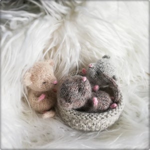 Little Sleeping Mouse in the Lair * Knitted Mouse Toy