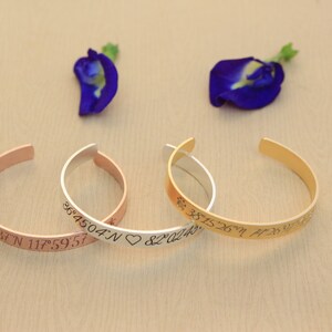 Delicate Coordinates bracelet - Location Bracelet - Bridesmaid Gift - Personalized Latitude Longitude Jewelry