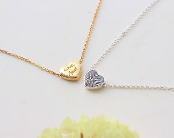 Tiny Heart Personalized Neckalce with Rolo Chain - Actual Fingerprint Necklace - Custom Engraved Heart - Keepsake Personalized Gift