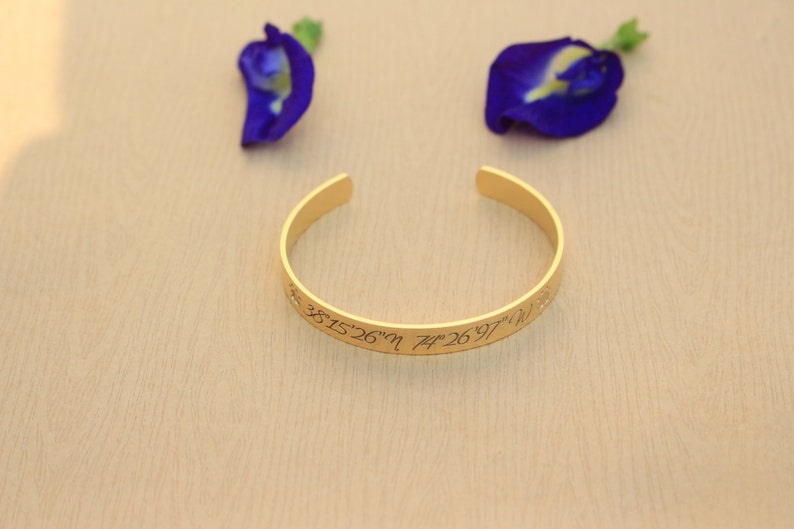 Bridesmaid Gift Location Bracelet Personalized Latitude Longitude Jewelry Delicate Coordinates bracelet
