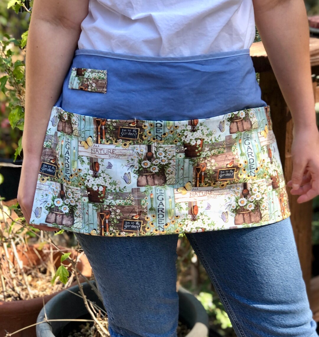 Blue Garden Apron, Garden Apron With Pockets, Gardening Gift, Farmhouse