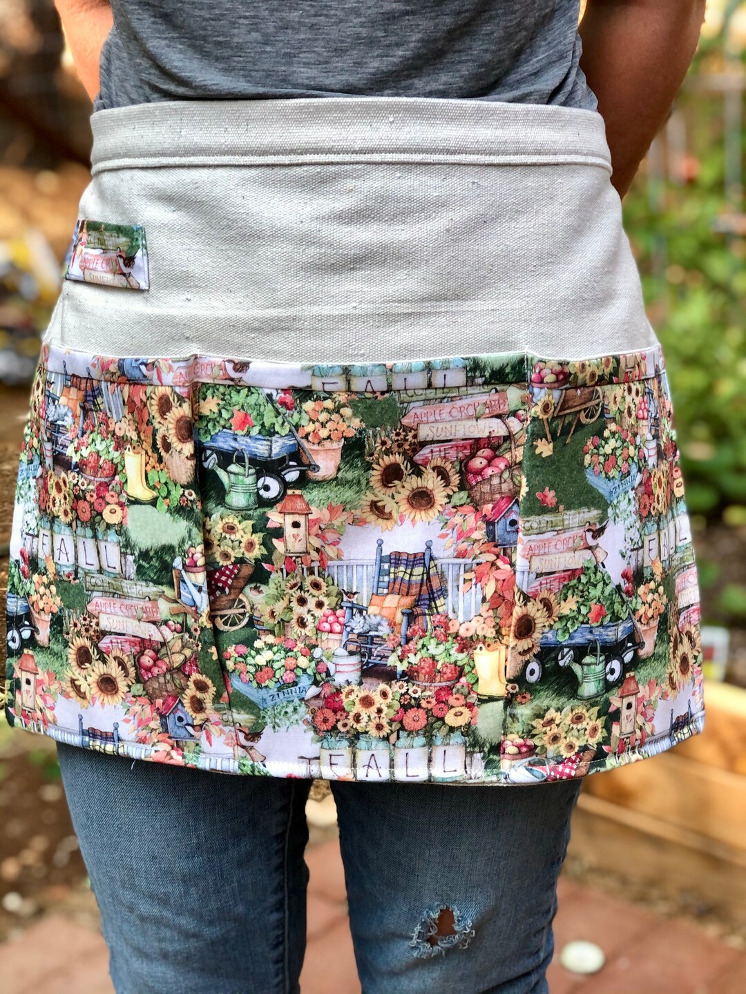 Fall Garden Apron, Garden Apron, Garden Apron With Pockets, Gardening