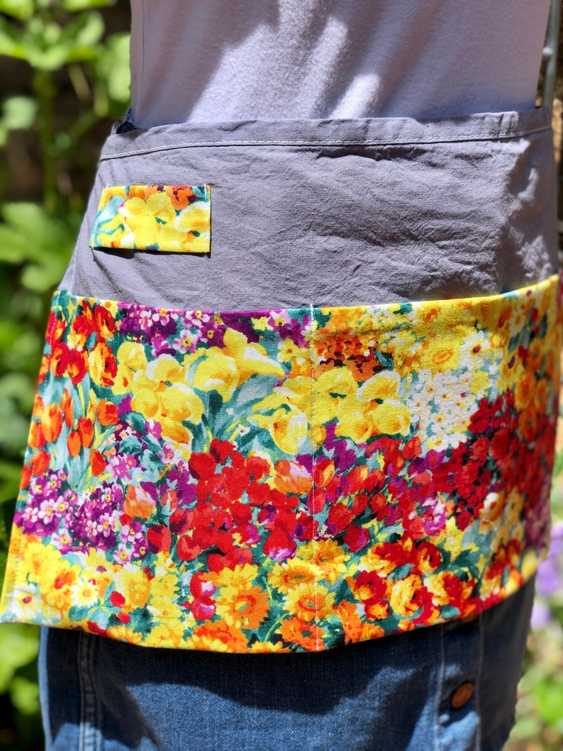 Flower Gardening Apron Garden Apron With Pockets Gardening Etsy