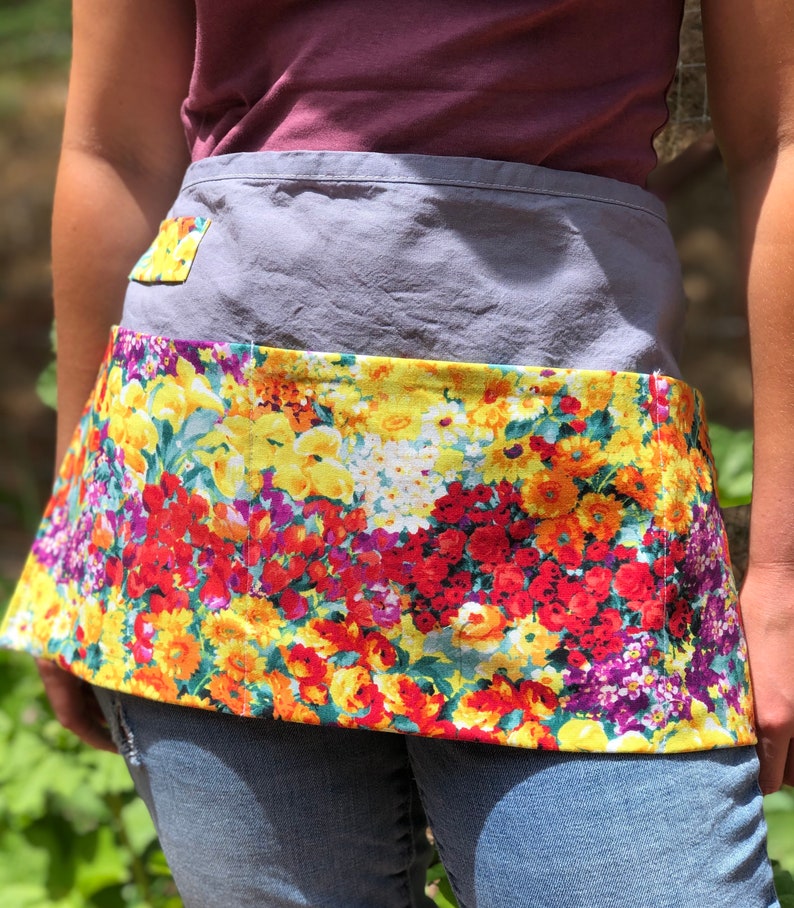 Flower Gardening Apron Garden Apron With Pockets Gardening Etsy
