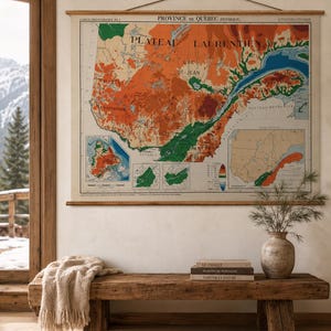 1952 Original Pull Down School Map of QUEBEC, physical (french)