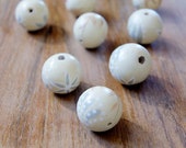 handpainted wood ball, wood ball, 18mm ball, painted ball, quality beads, beads supplier, handmade beads, fashion beads, W101