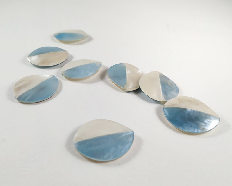quality beads flat beads conch bead sea shell bead natural bead blue bead white irregular flat shell beads flat shell bead SH39B