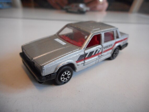 majorette volvo 760 gle