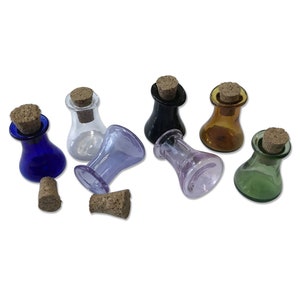 Mini Glass Color Flask Bottles Model Cute Bottles With Cork Little Flat Bottom Winebottle Gift Tiny Jars Vials Mix 7 colors