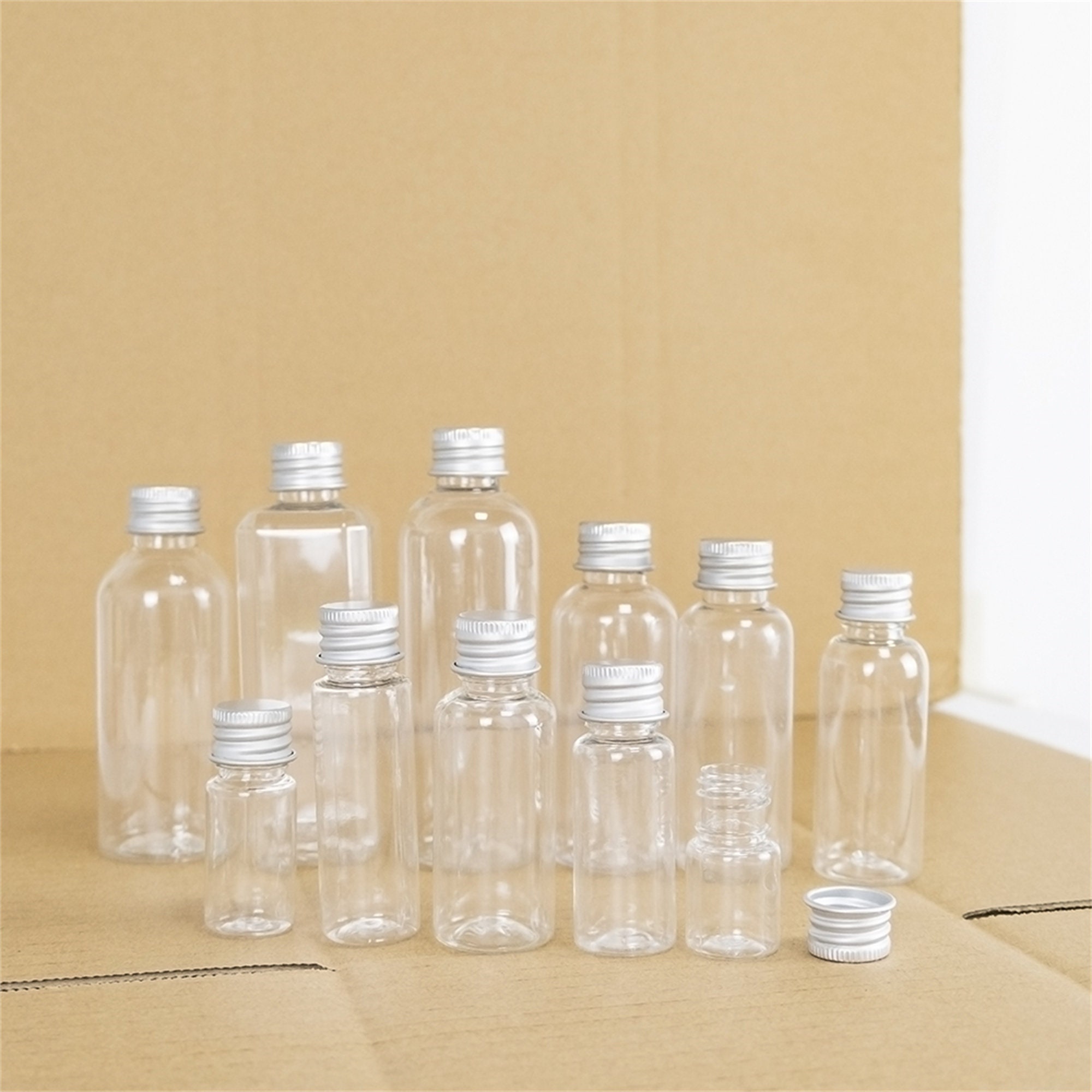 12Pc Mini Juice Bottles 4Oz Plastic Shot Bottles Clear Drink