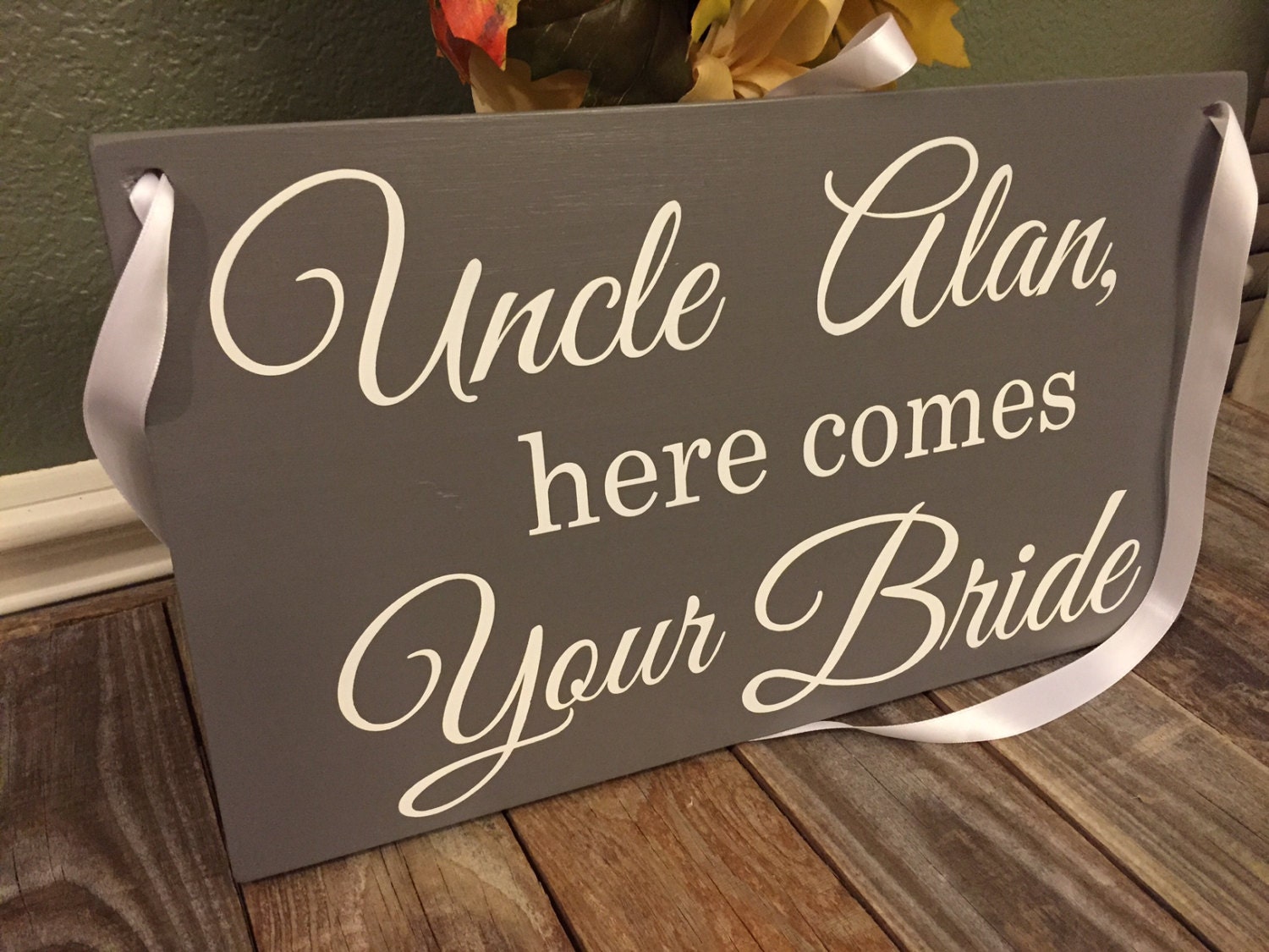 Aqui Viene La Novia Mas Hermosa Mi Mama Spanish Wood Ring Bearer Sign Aqui Viene La Novia Mas Hermosa Mi Mama Spanish Wood Ring Bearer Sign