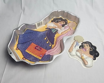 Vintage Esmeralda 1996 Wilton Cake Pan Hunchback of Notre Dame Aluminum Mold