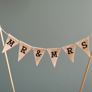 Mr And Mrs cake bunting, cream cake topper, Mr & Mrs, Hessian cake bunting, wedding cake topper, burlap wedding, rustic cake topper,wedding image 3