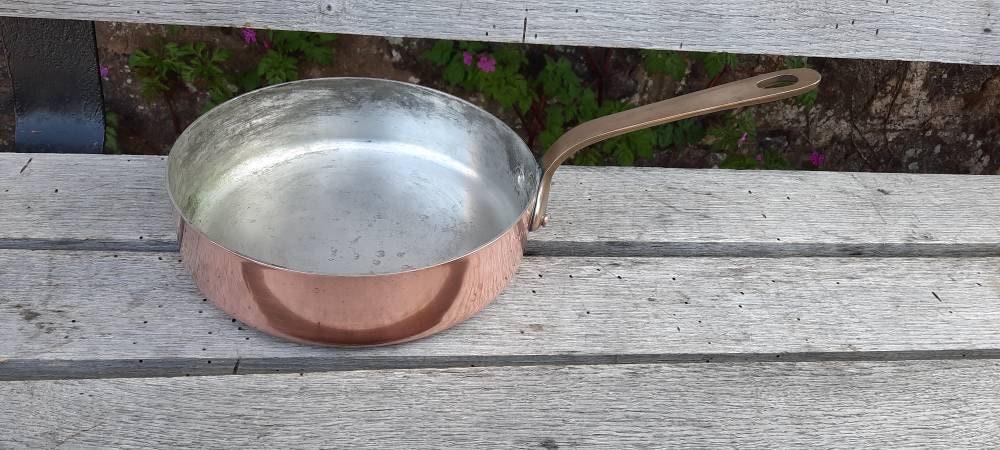 Le Jeune Cuivre Vintag Sautèpan Droit Côté Poêle Doublée Bron Poignée Profonde Français Casserole d'