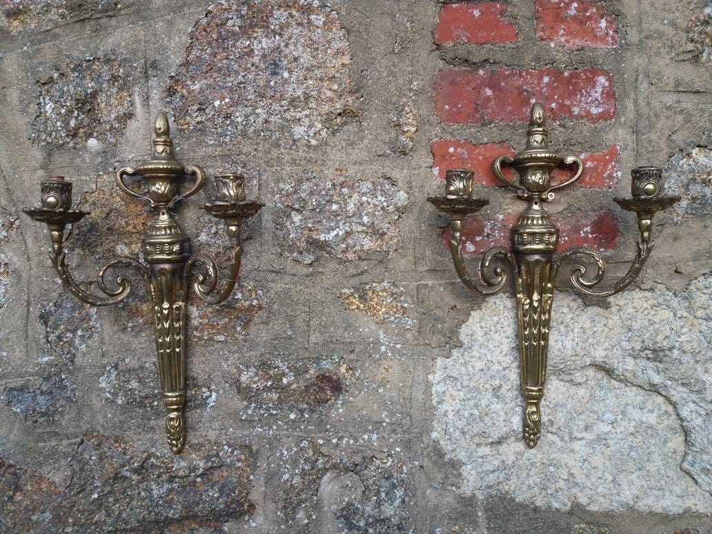Les Lumières Électriques en Bronze de Mur Accordent La Qualité Français Les Sconces Bougie d'ormolu