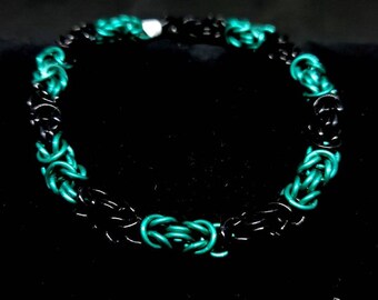 Handcrafted Chainmaille Byzantine Bracelet Teal and Black