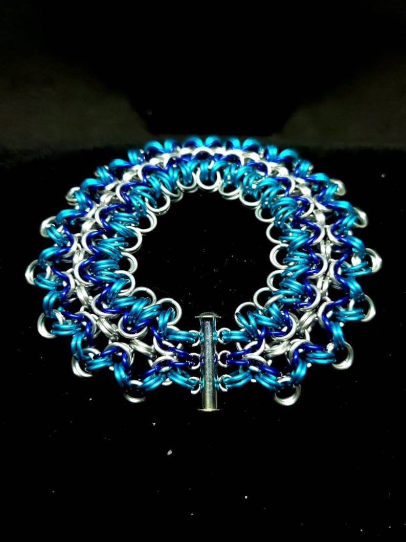 Cool Ocean Waves handmade chainmaille bracelet