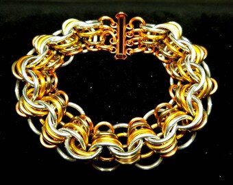 Handcrafted Silver Enameled Copper Sonic Waves Chain Maille Bracelet