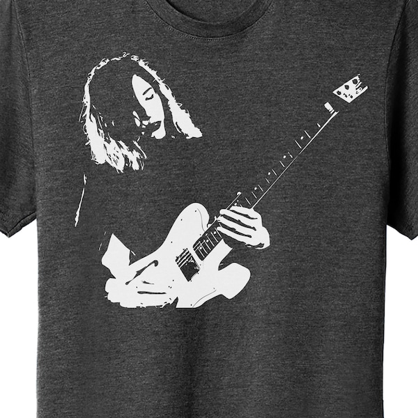 Carrie Brownstein, Sleater-Kinney, Band T-shirt
