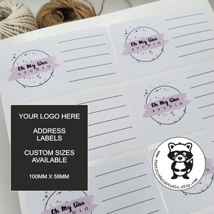 Etiquetas adhesivas para sobres con etiquetas de dirección y logotipos personalizados. Linda publicación feliz, etiquetas de correo felices.