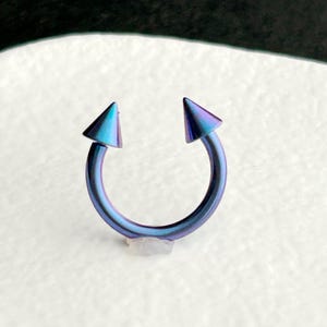 1 PC-16g 14g  - Blurple Implant Grade Titanium  -  Spike Septum Horseshoe - Nose Horseshoe - Cartilage -Daith Horseshoe