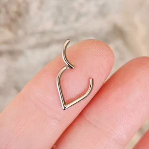 1 PC - 16g  Implant Titanium Grade - Teardrop Septum Clicker