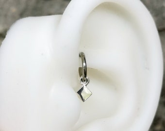 Implant Grand Titanium - 20g 18g 16g Clicker - TINY Sterling Silver  Charm - Rook Hoop With Charm - Lobe Cartilage Helix