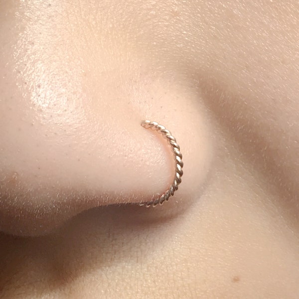 18 Gauge TWIST  Fake Lip Cuff, Nose Ring Ear Cuff.