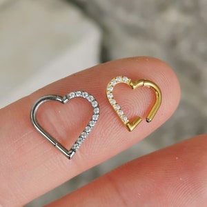 1 PC-16g - 8mm 10mm - Implant Grade Titanium Clicker-  Daith  V Shape Earring