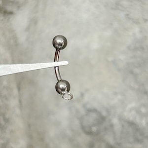 1 PC-16g 14g ‣Titanium  •  Add On Simple Silver Belly Ring
