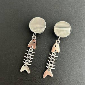 2 pcs - Fish Ear Plugs- Stainless Steel - Ear Weights - Gauges -Ear gauges