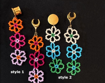 2 szt. - Zatyczki do uszu w kształcie kwiatów - Stal nierdzewna - Ciężarki do uszu - Wskaźniki - Wskaźniki do uszu