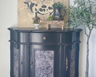 Black painted buffet / dining room storage / handpainted buffet / sideboard / entertainment console / refinished furniture