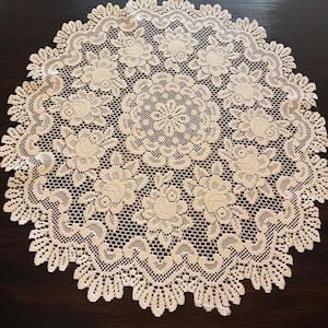 heritage lace dresser scarves Dresser Scarf Vintage
