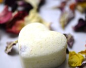 Mini Bath Bombs - 6 Romance Mini Bath Bombs with Dried Organic Rose Petals