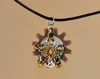 Chainmaille Star Pendant with Gears