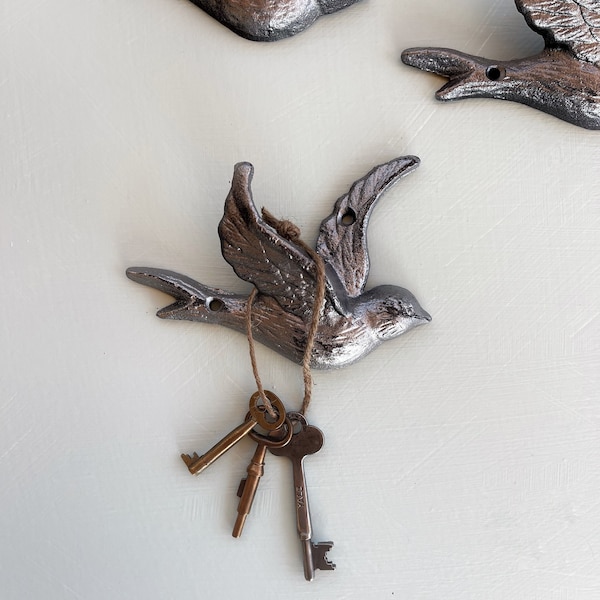 Bird Wall Hook, Home Decor, For The Home, Towel Holder, Scarf Holder, Leash Holder, Pewter Finish, Individually Sold