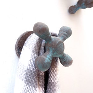 Vintage Style Water Faucet Valve Handle Wall Hooks, Farmhouse Decor, Wall Hooks