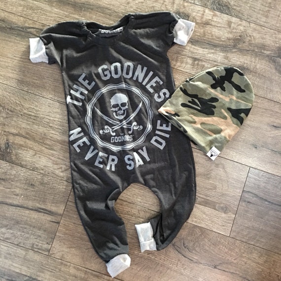 custom baby clothing