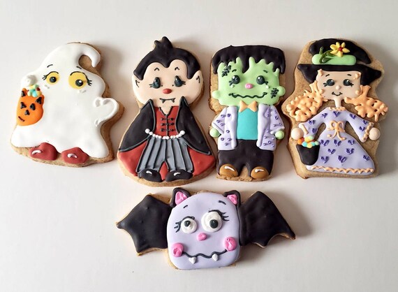 Halloween character cookies 12 | Etsy