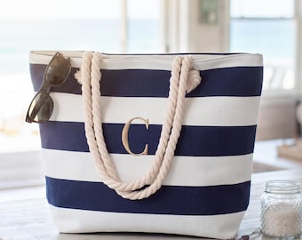 Personalized Beach Bag, Custom Name Tote Bag, Bridal Party Gift Bag, Personalized Bridesmaid Gift Bag, Bride's Babe Beach Tote, Cute Gift