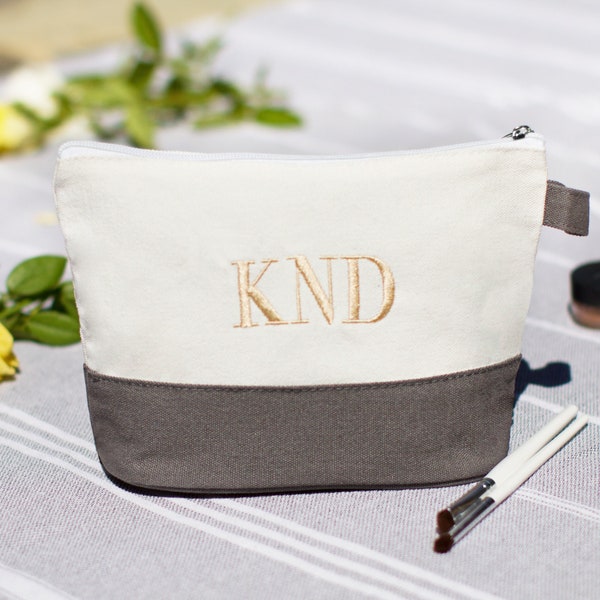 Personalized Cosmetic Bag, Custom Birthday Gift, Canvas Makeup Case, Birthday Party Gift, Monogrammed Gift Toiletry Pouch, Cute Gift Idea