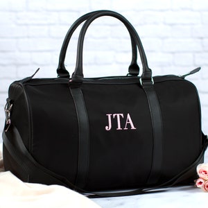 Personalized Duffel Bag, Holiday Gift, Women&#39;s Custom Duffle Bag, Christmas Gift, Holiday Travel Overnight Bag, Custom Travel Bag, Carry On