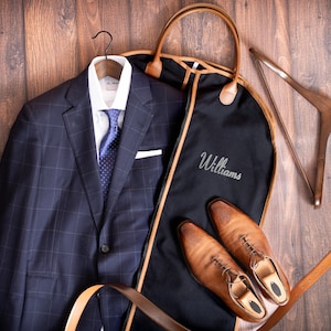 Groomsmen Gift Custom Name Suit Bag, Leather Handle Garment Bag, Gift for Groomsmen, Father of Groom, Canvas Suit Bag, Monogrammed Suit Bag bild 7