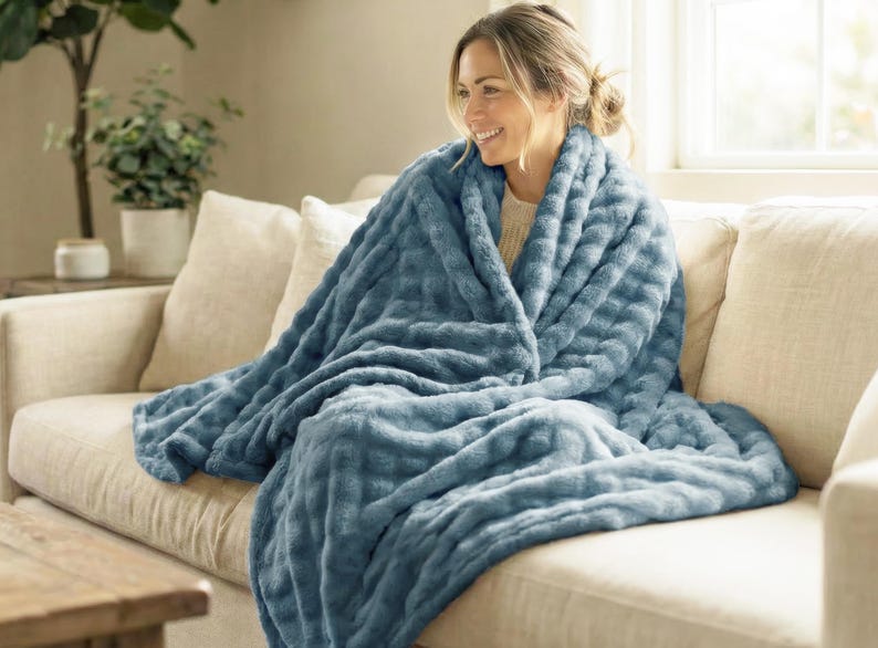 Daydream Cloud Throw – Custom Name Plush Blanket, Oversized 60" x 80" Super Soft Couch Throw, Housewarming Gift image 8