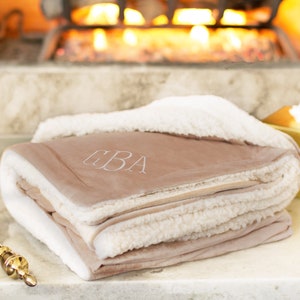 Monogrammed Fleece Blanket, Personalized Sherpa Fleece Blanket Present, Custom Holiday Christmas Gift, Cute Holiday Gift Idea, Custom Gift