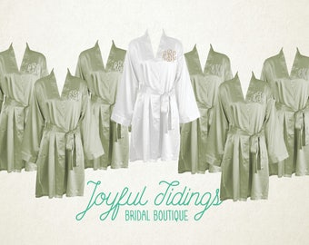 SALE Set of 7+ Personalized Sage Green Satin Kimono Robes, Sage Green Bridesmaids Gift, Bridal Party Set of Bridesmaids Robe Wedding Robe