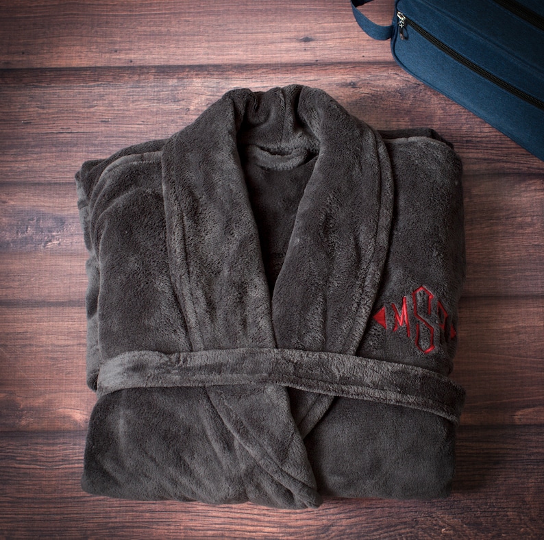 Personalized Men's Holiday Gift Robe, Custom Gift for Him, Monogrammed Men's Robe, Christmas Present, Holiday Robe, Men's Plush Fleece Robe image 6